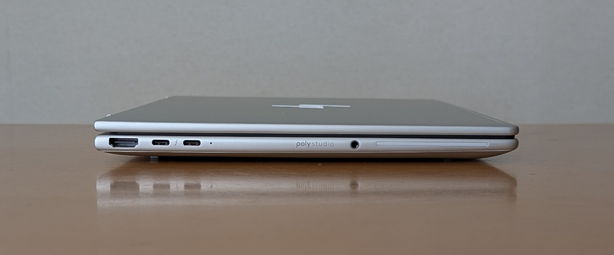 HP EliteBook 8 G1a 13 左側面