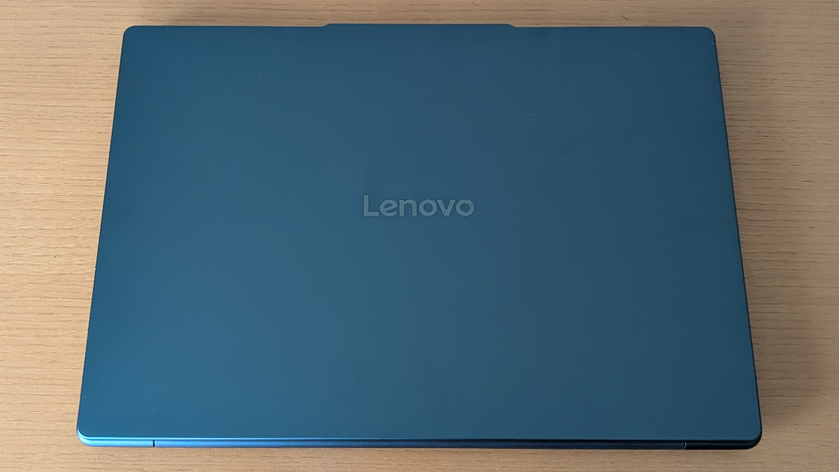 Lenovo Yoga Slim 7 Gen 10(14型 AMD) 天板