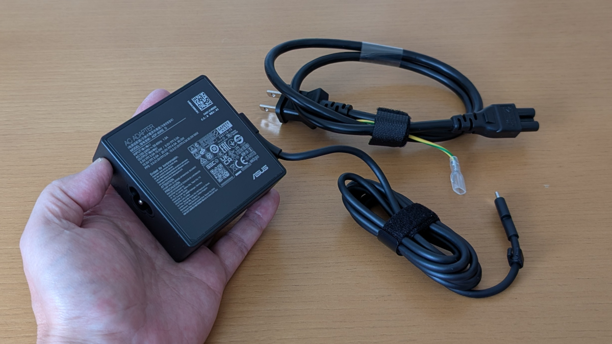 ASUS ExpertBook P3 ( PM3406CKA) ACアダプター