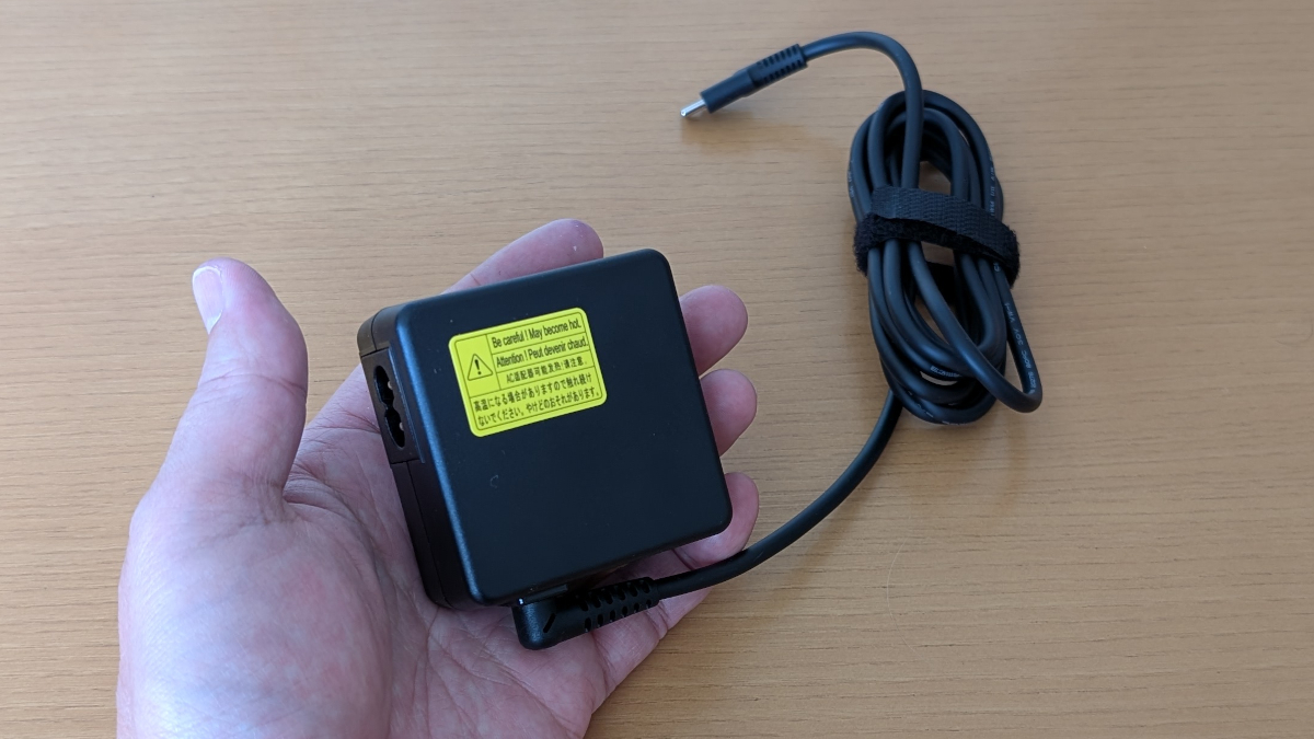 dynabook GR/ZZ ACアダプター