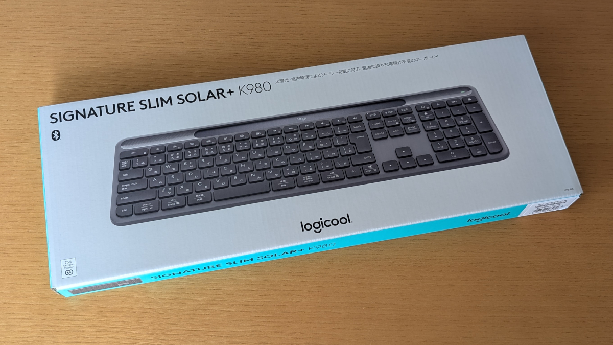 Logicool Signature Slim Solar+ K980 箱