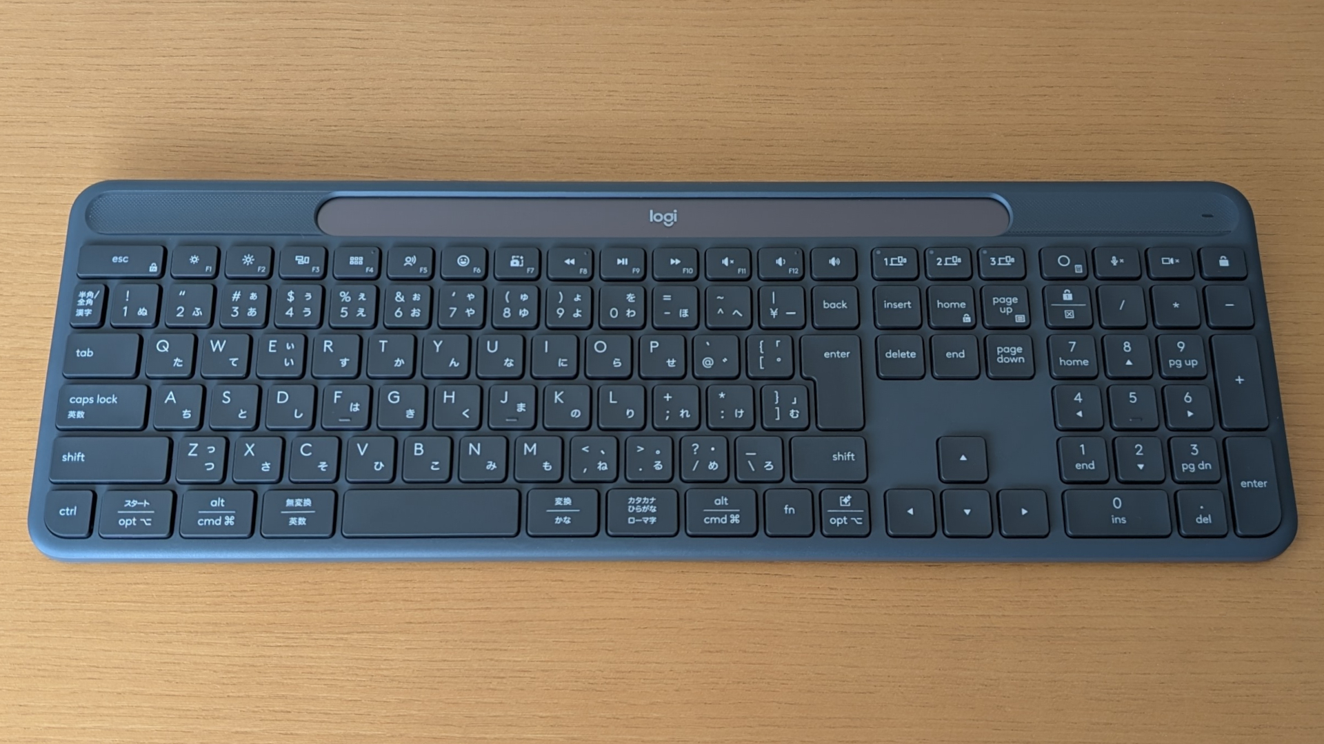 Logicool Signature Slim Solar+ K980 キー配列