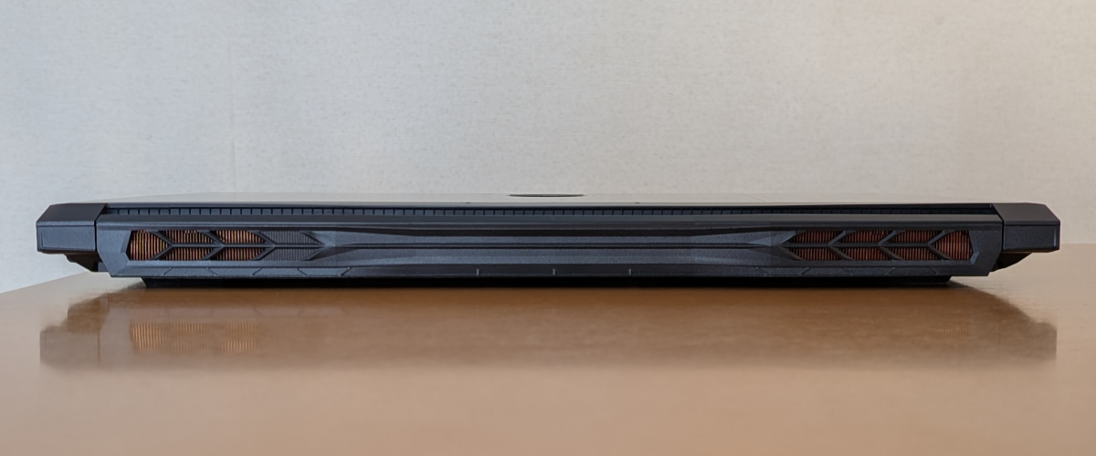 MSI Katana 17 HX B14W (B14WFK-5060JP) 背面