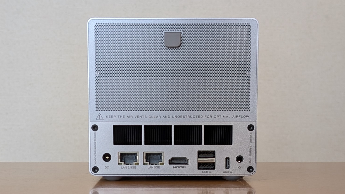 Beelink ME Pro 背面