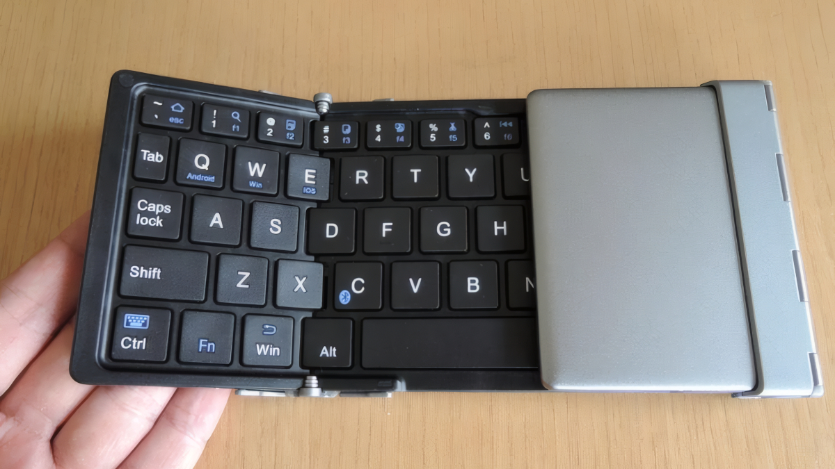 EC Technology 折りたたみキーボード