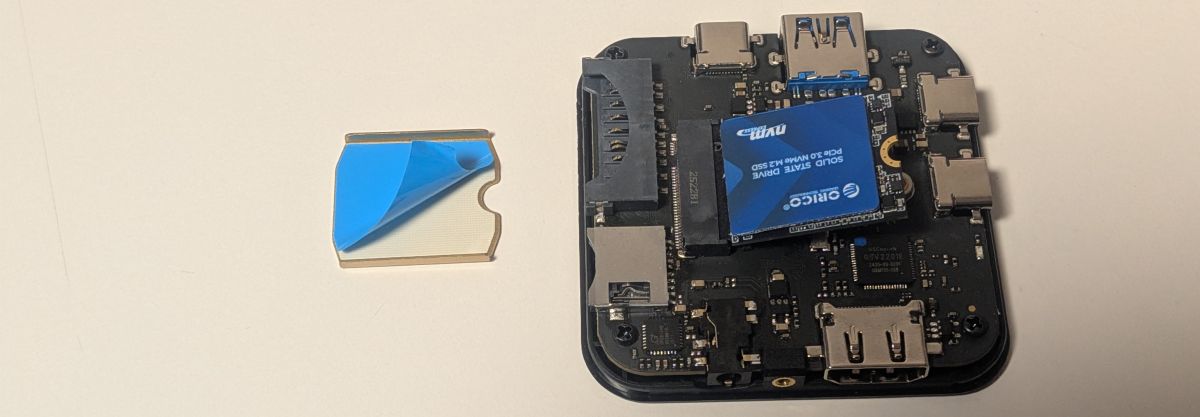 ORICO 8-IN-1 ドッキングステーション MG7 SSD取付