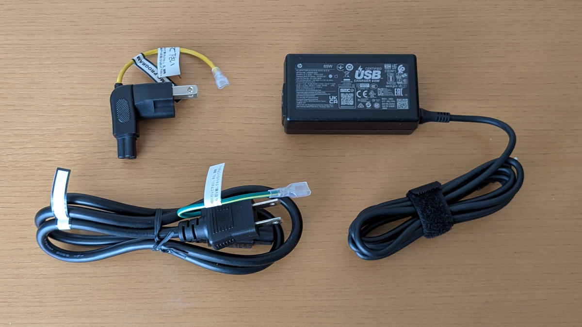 HP EliteBook 6 G1a 14 同梱物