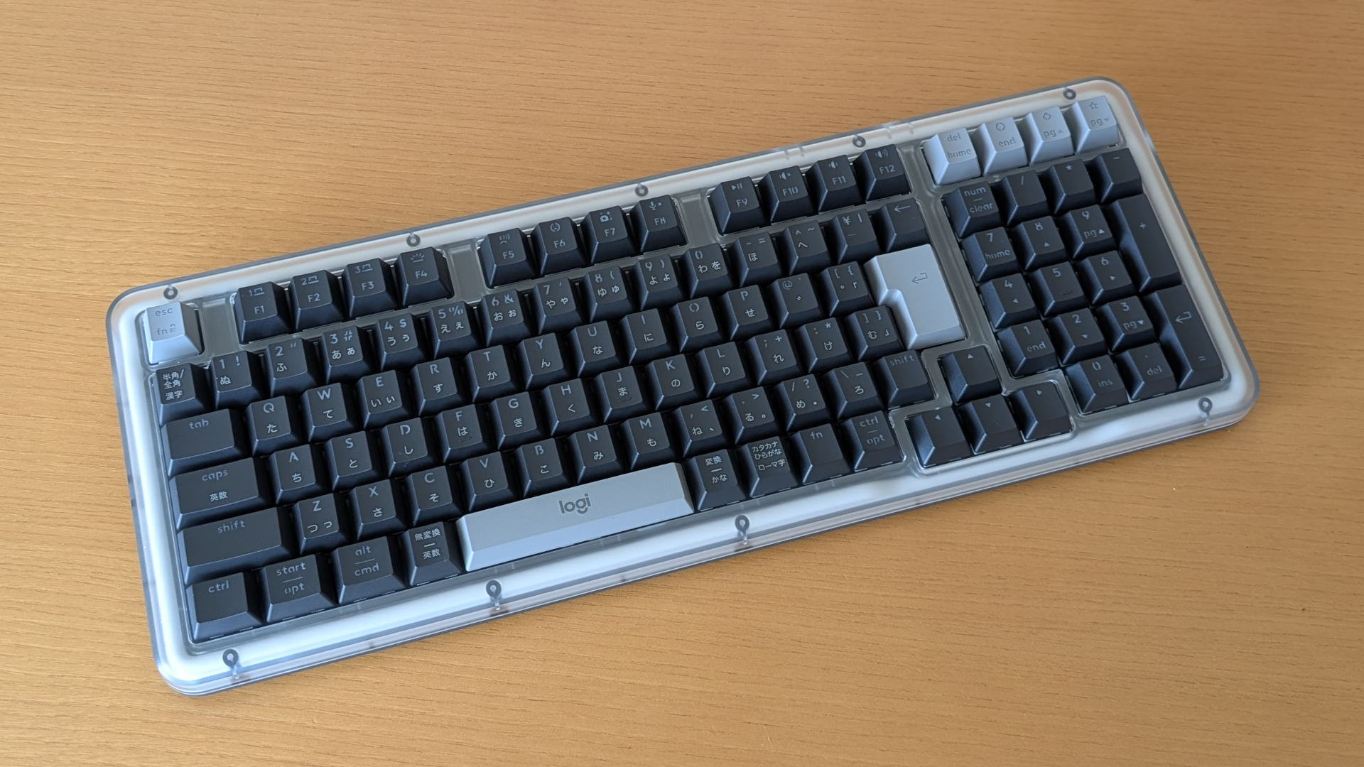 Logicool Alto Keys K98M レビュー