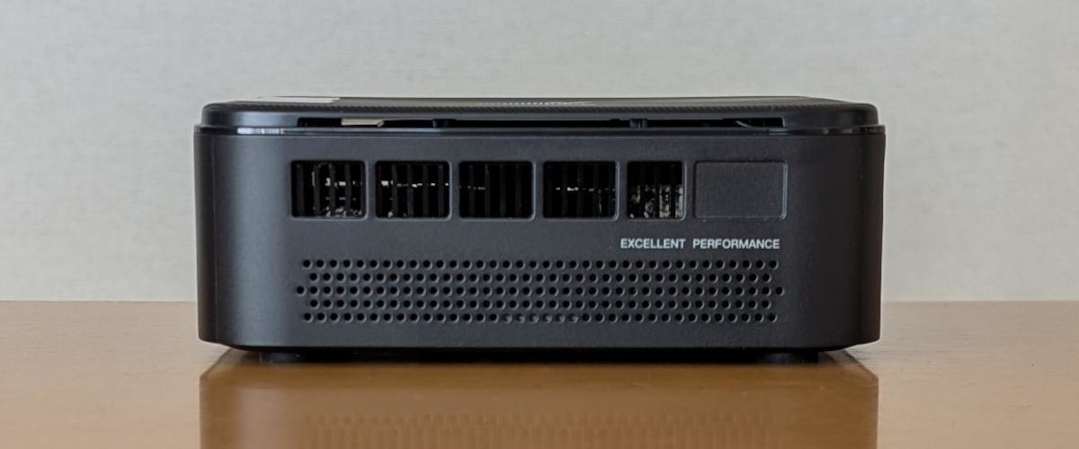 NiPoGi E3B (Ryzen 7 7730U) 右側面