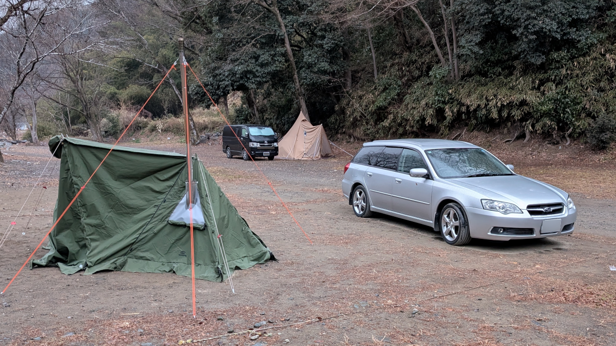 格安中国タブレットを持って冬キャンプ