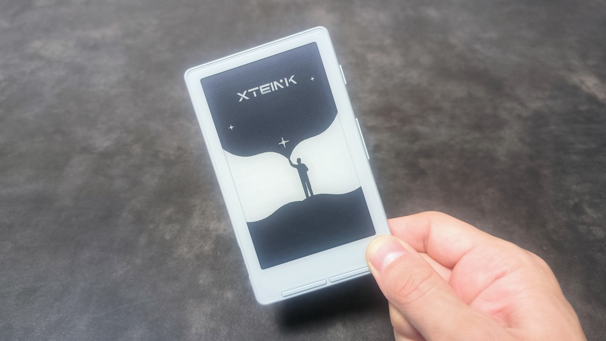 Xteink X4 レビュー ー 海外で話題沸騰の、極限までミニマムなE-Ink