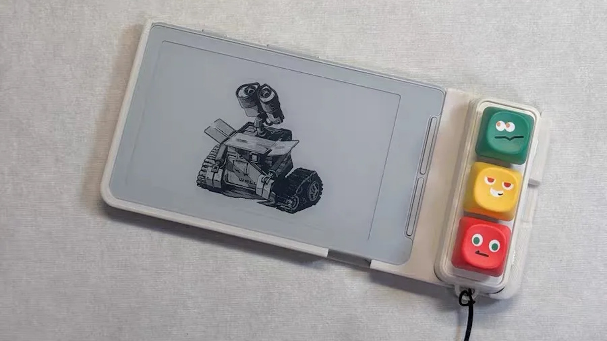 Xteink X4 レビュー ー 海外で話題沸騰の、極限までミニマムなE-Ink