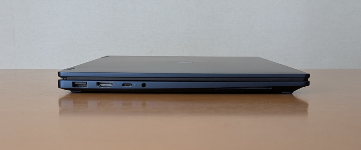 HP OmniBook X Flip 14-kb 左側面
